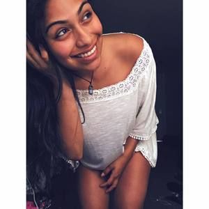 Meet your Posher, Daisy